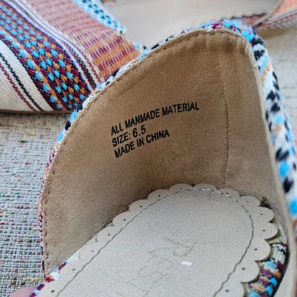 Restricted Women Sandal Flat Shoes Multi Color Man Made Material Size 6.5 - Picture 10 of 10